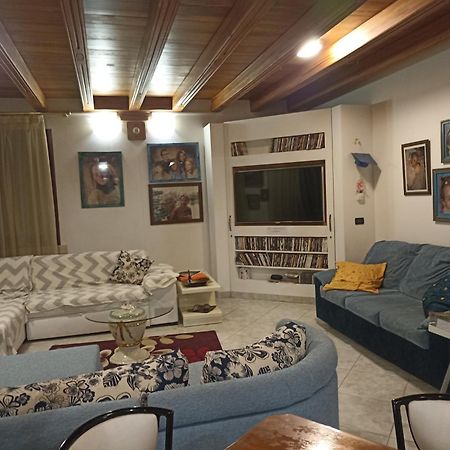 Villamoreno メルラーラ エクステリア 写真